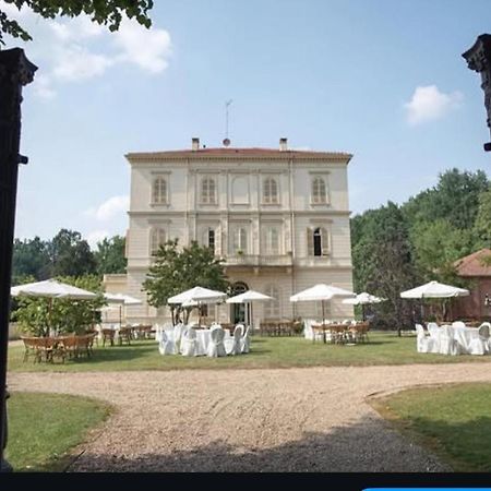 Villa Favorita Bra Exterior photo